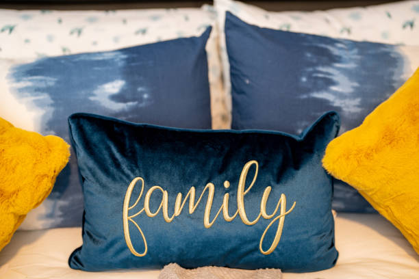 Statement pillows ideas